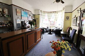 Maluth Lodge