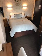 Maluth Lodge