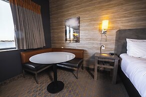 Pier B Resort