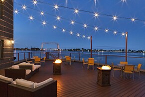 Pier B Resort