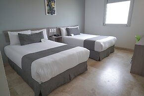SR Hotel