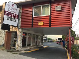 Cougar Land Motel