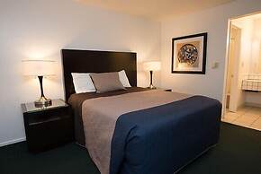 Cougar Land Motel