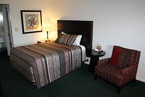 Cougar Land Motel