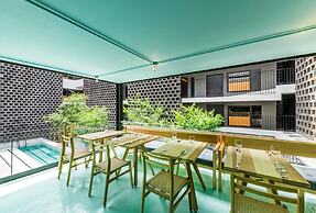 Hotel Carlota