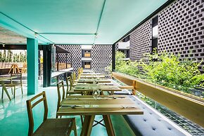 Hotel Carlota