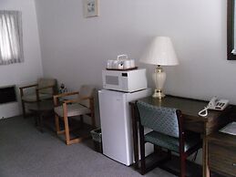 Canyon Alpine Motel