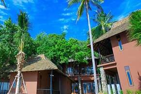 Koh Tao Beach Club