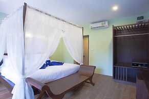 Koh Tao Beach Club