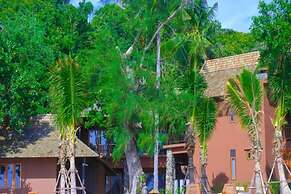 Koh Tao Beach Club