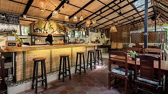 Babel Guesthouse