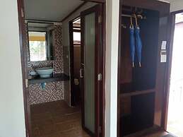 Siam Beach Resort