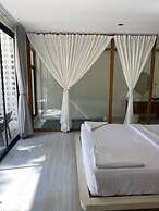 Siam Beach Resort