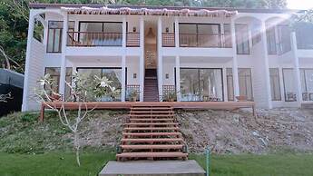 Siam Beach Resort