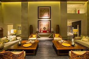Bali Paragon Resort Hotel