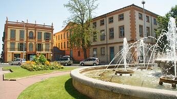 Brit Hotel Confort Montauban