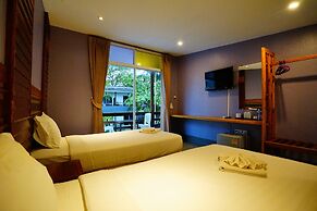 Apple Beachfront Resort
