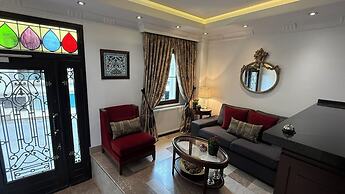 Four Doors Hotel