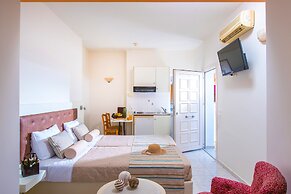 Irida Apartments by Estia