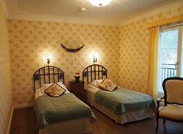 Hotel Hirvihaaran Kartano