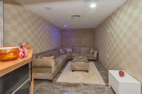 Grand Pamir Hotel
