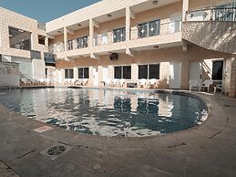 Maman Hotel
