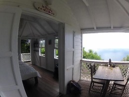 El Momo Cottages