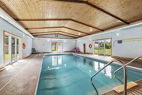 Ambassador Motel