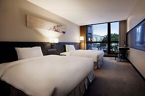 Platinum Hotel