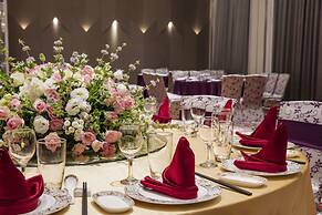 Platinum Hotel