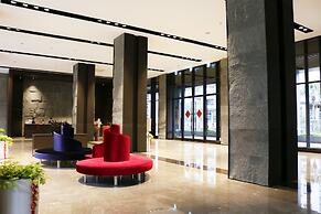 Platinum Hotel