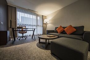Platinum Hotel