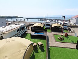 HULL Osaka Hokko Marina