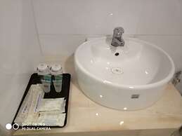 M3 Sunwinner Hotel