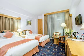 Hotel Lake Castle