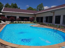 Zabu Thiri Hotel