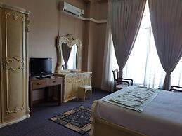 Zabu Thiri Hotel