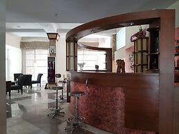 Zabu Thiri Hotel