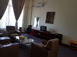 Zabu Thiri Hotel