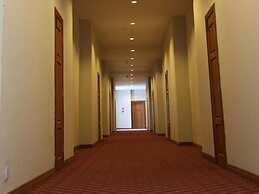 Zabu Thiri Hotel