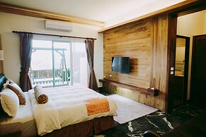 Moon Water Resort