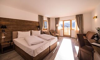 Golden Park Resort