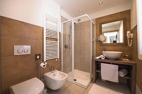 Golden Park Resort