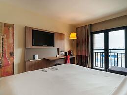 Novotel Istanbul Bosphorus