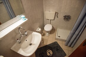 Domus Inn