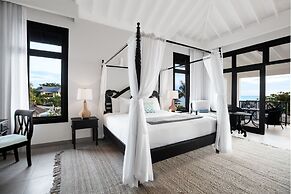 The Cliff Hotel