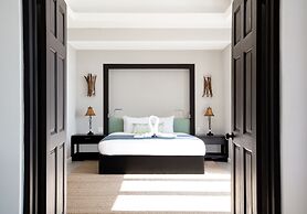 The Cliff Hotel
