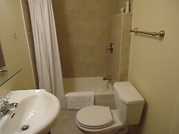 Bond Guest House
