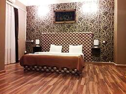 Boulevard Guest House