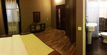 Boulevard Guest House